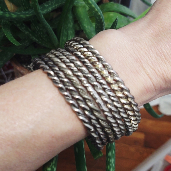 Vintage Jewelry - Vintage Y2K Bundle of 8 Silver Rope Twist Bangle Bracelets